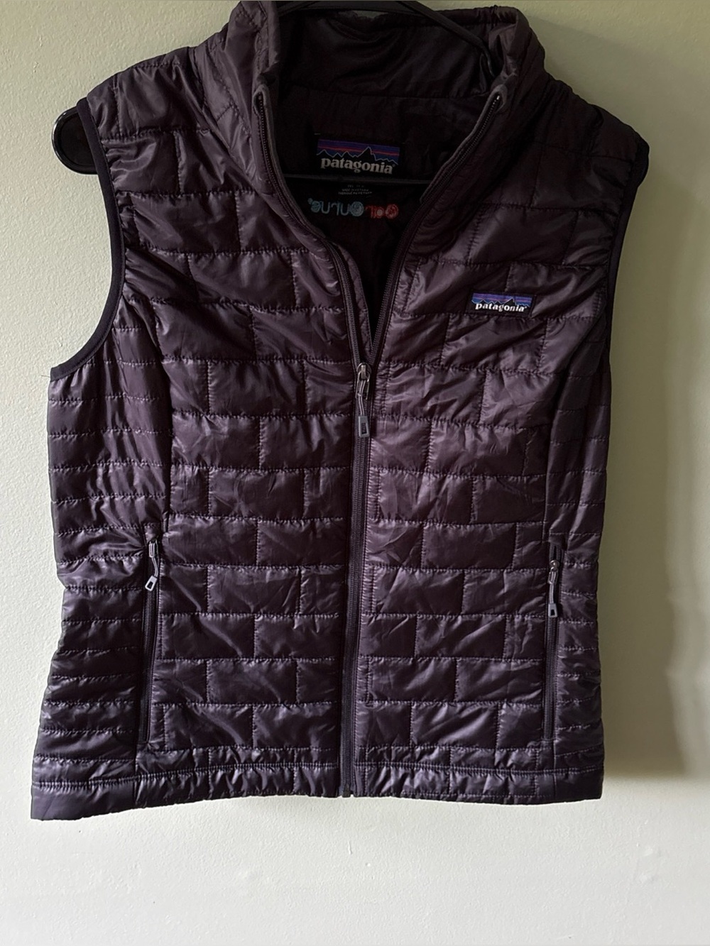 Nwot Patagonia Womans Med Nano Puff Vest Full Zip Black Primaloft P.U.R.E.